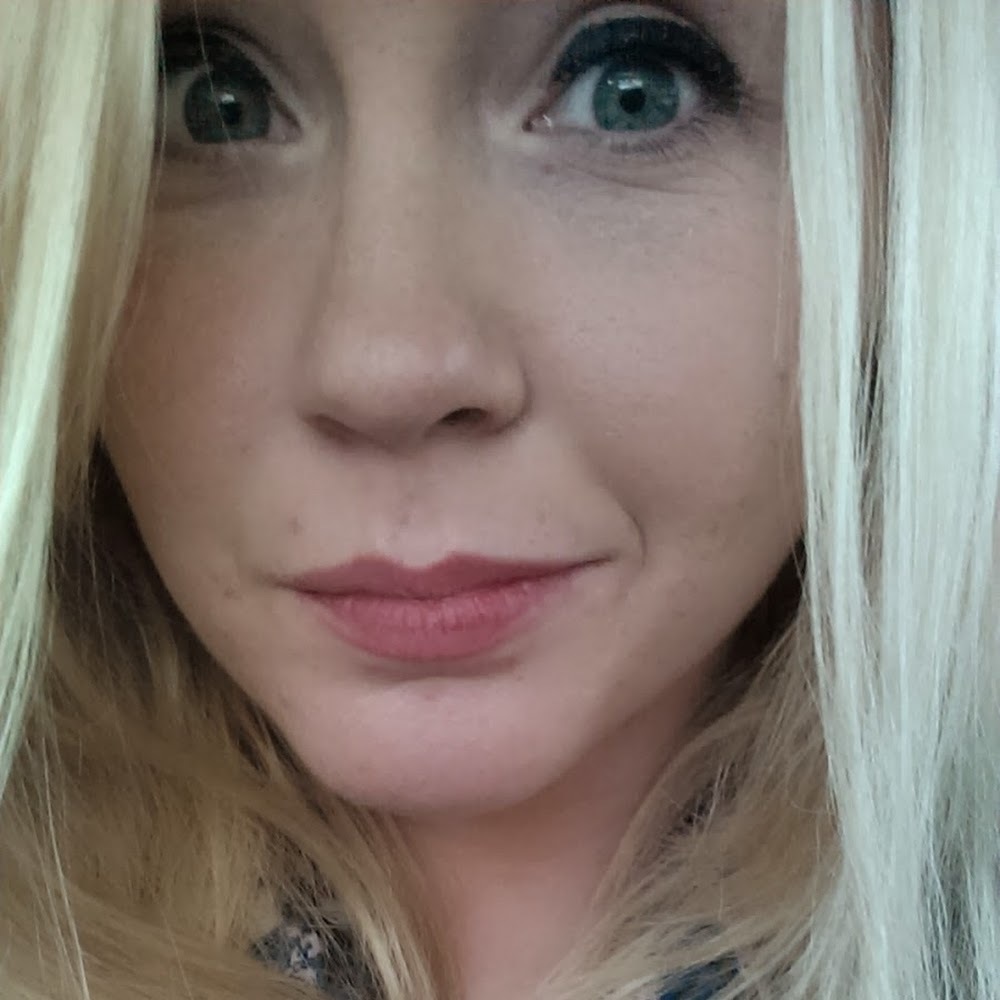 Meet your Posher, Jacqueline
